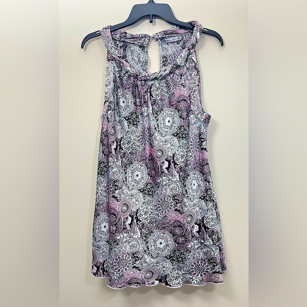 Paisley Sleeveless Blouse size Large